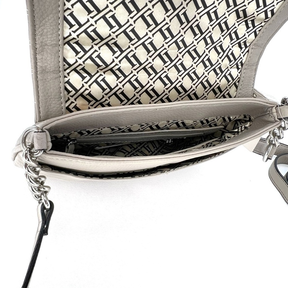 Tignanello Lady Q Quilted Flap Crossbody Dove Gray Leather Chain Bag New NWT - Picture 6 of 12
